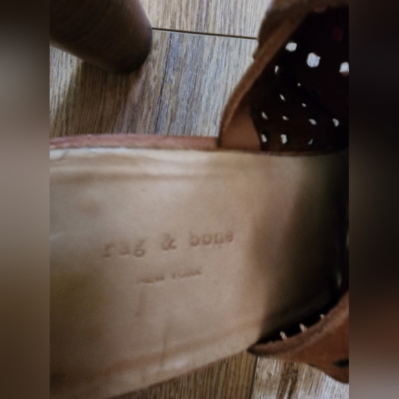 Rag & Bone Sandals Women's 8 38 Wyatt Tan Dotted Leather Stacked Block Heel - Picture 6 of 8